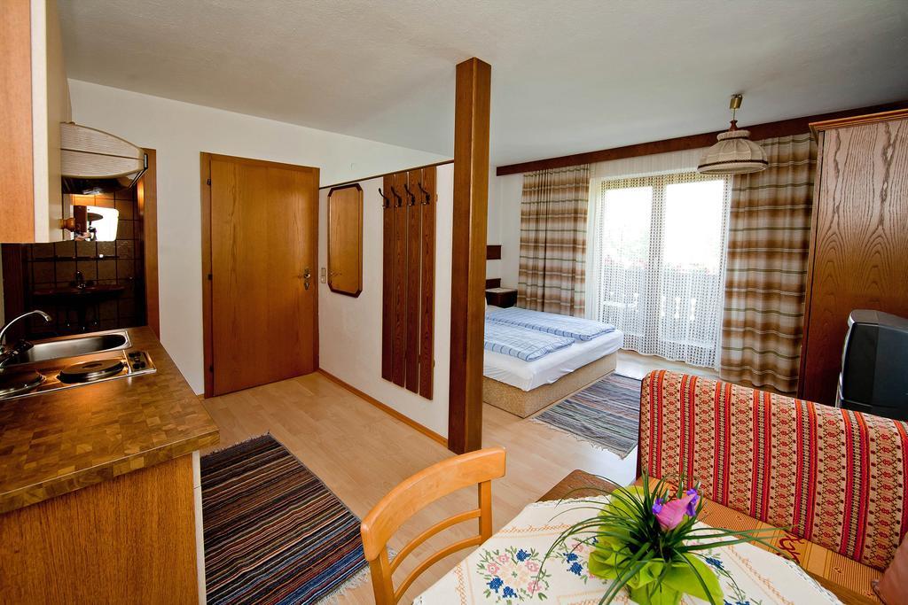 Landhaus Maridl Hart im Zillertal Oda fotoğraf